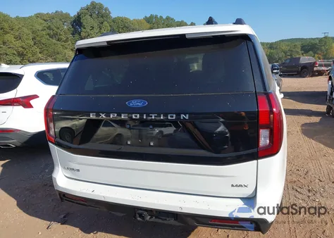 2025 Ford Expedition Active Max z USA, uszkodzony, nr VIN 1FMJK1J88SEA24315